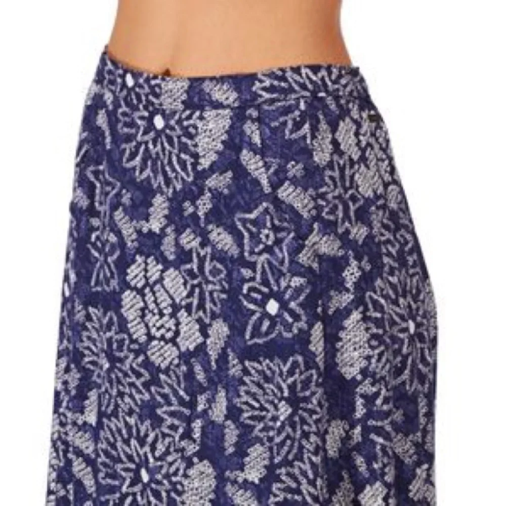 🔥Roxy Juniors Bring Me Back Smocked Woven Skirt NWT - Picture 6 of 8